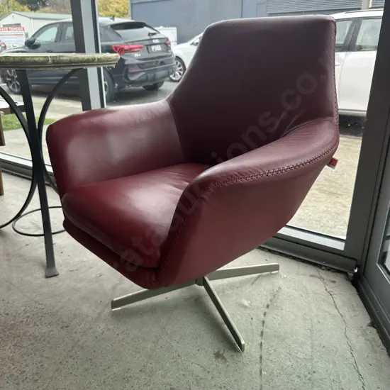 Red Leather Paulack swivel chair