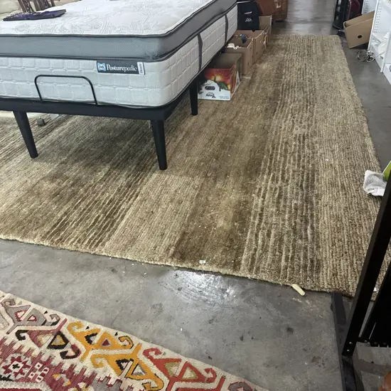 Large Sisal rug 4.4m x 4.8m excellent condition, felted underneath