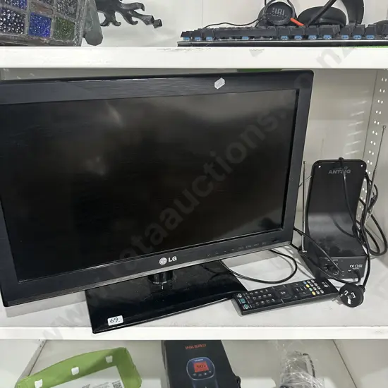 LG 22inch TV plus antenna