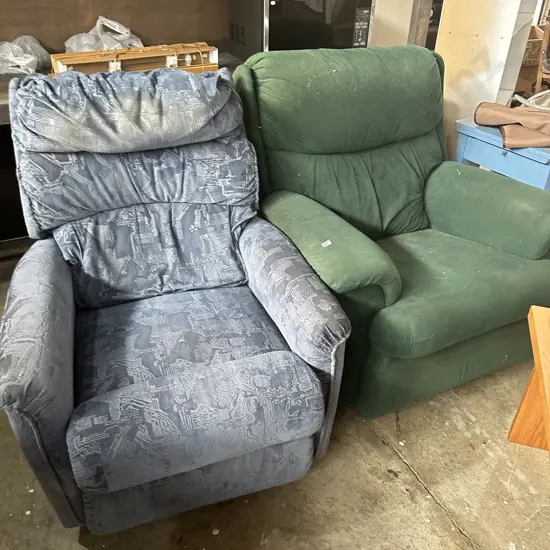2 x LaZboy chairs (just need a clean)