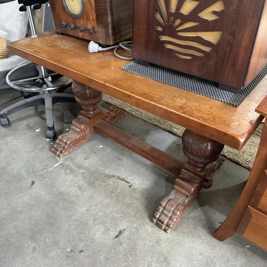 Solid Oak coffee table (missing peg)