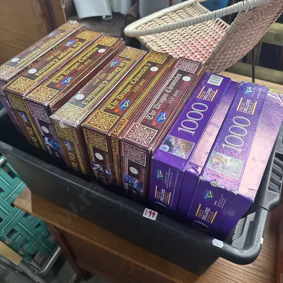 Bin of puzzels