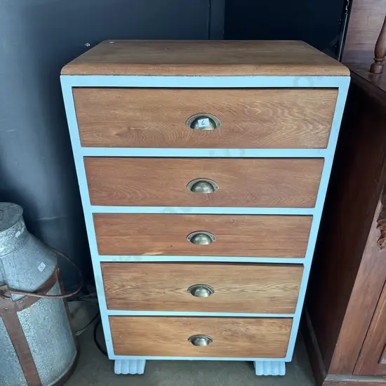 Oak chest drawers