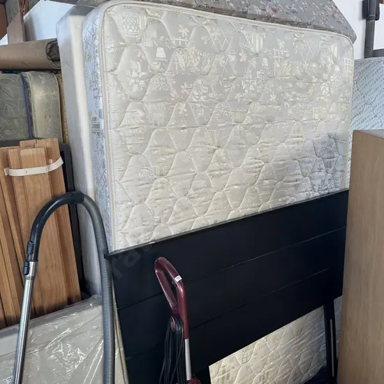 Queen bed with headboard- tidy