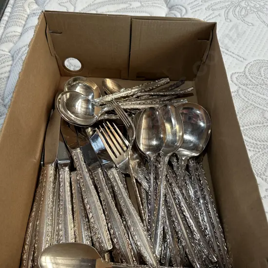 42 pieces of Rodd cutlery