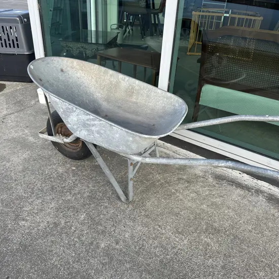 Galv builders barrow