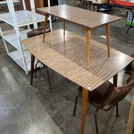 Formica kitchen table, 2 chairs and coffee table