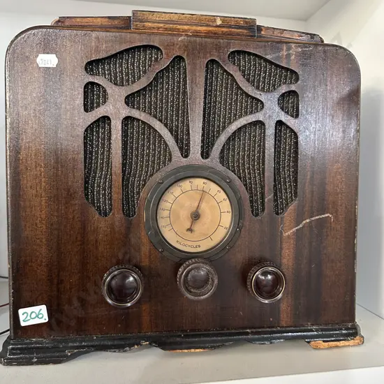 Mantle radio