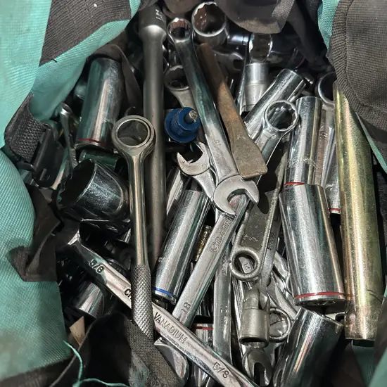 Sockets and spanners