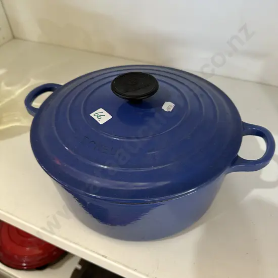 Le Creuset 24cm pot
