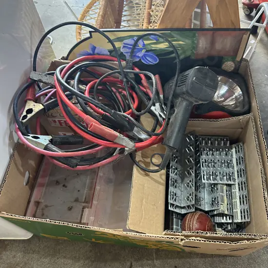 Hardware and jumper leads etc