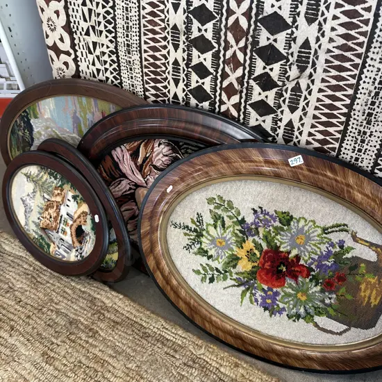 Oval embrodary pictures