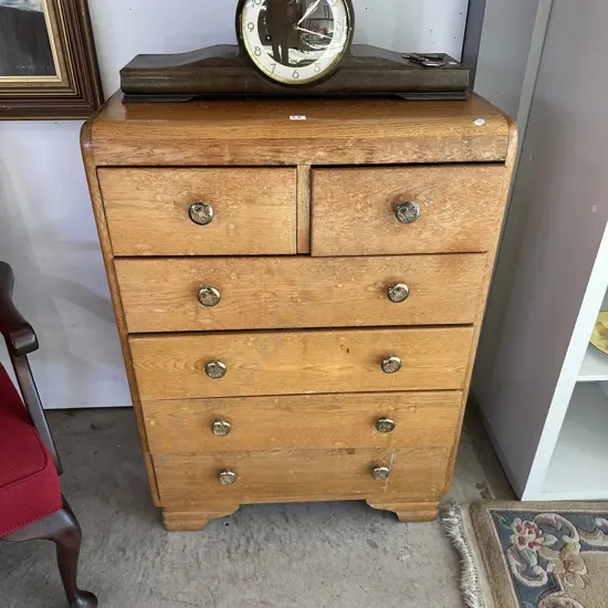 Oak chest drawers