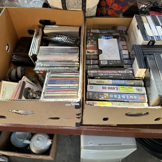 2 box DVD, CD, VHS
