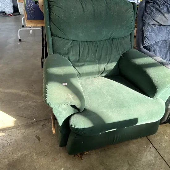 2 LaZboy chairs