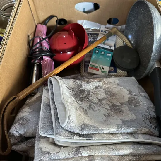 Bedding, scales, pan etc