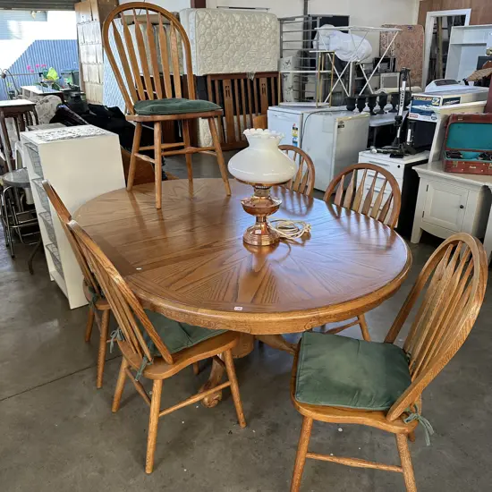 Set of 6 solid Oak hooped chairs plus extendable table