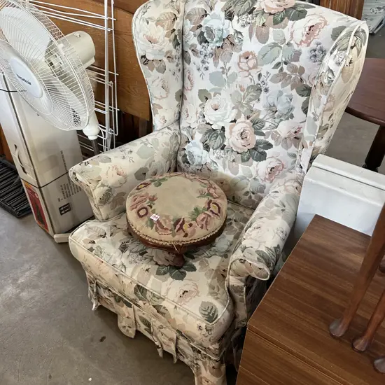 Lounge chair and foot rest