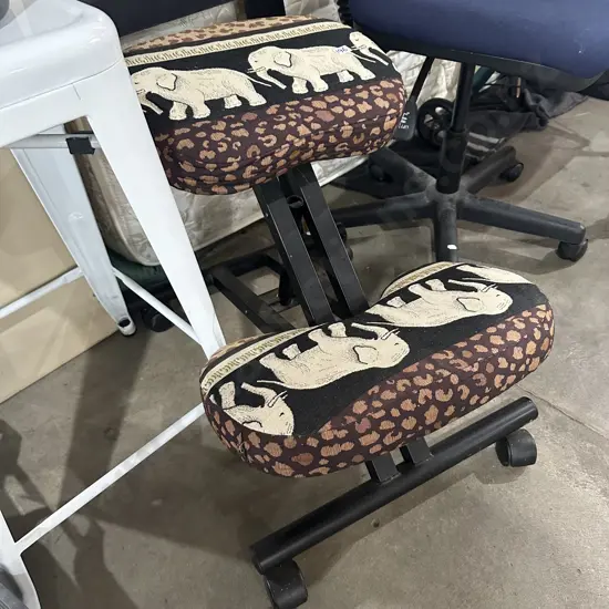 Office chair for posture
