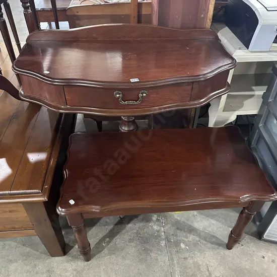 Hall & coffee tables