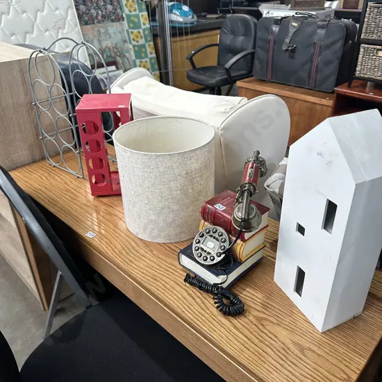 Phone, key holder, etc