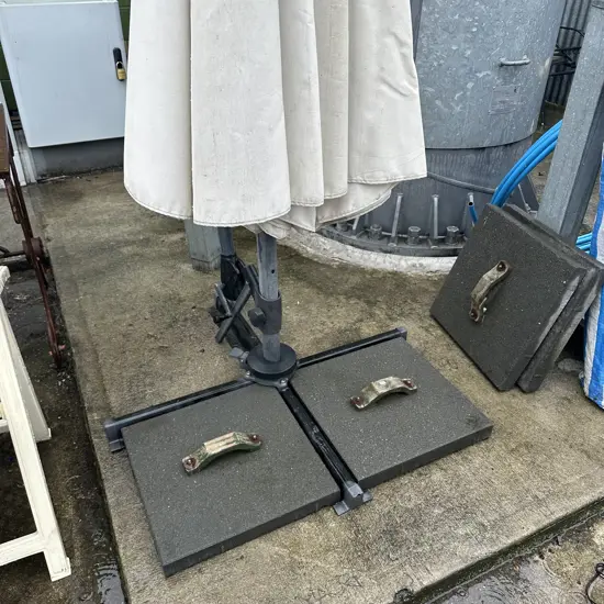 umbrella -as is plus tile base