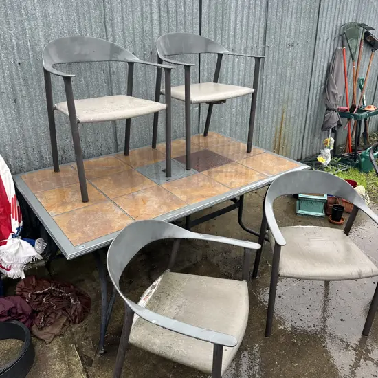 outdoor table and chair - very average