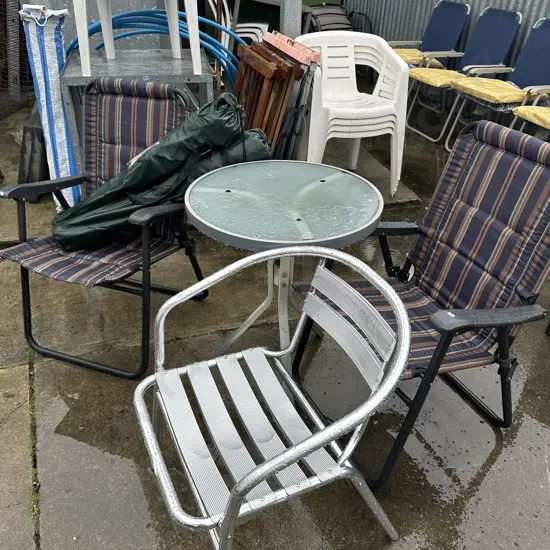 outdoor chairs and side table