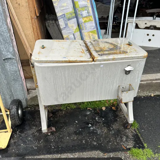 rolling drinks chilly