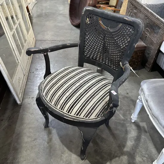 Cane back arm chair
