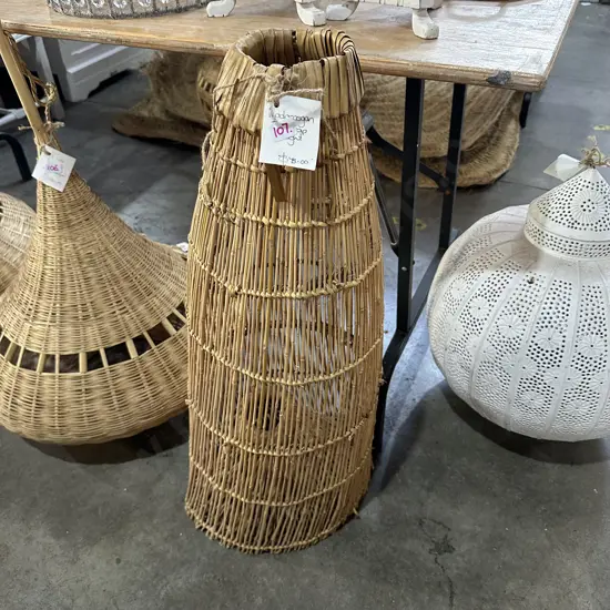 Madagascan fish trap light