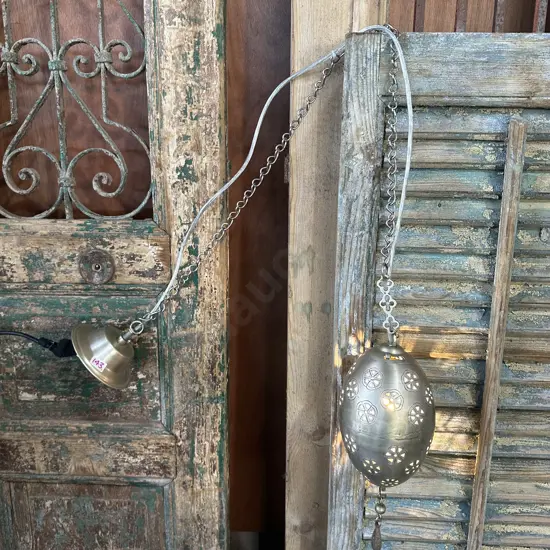 Moroccan egg light (wired with plug)