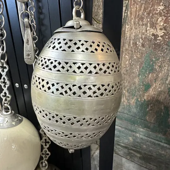 Moroccan egg light missing the teardrop