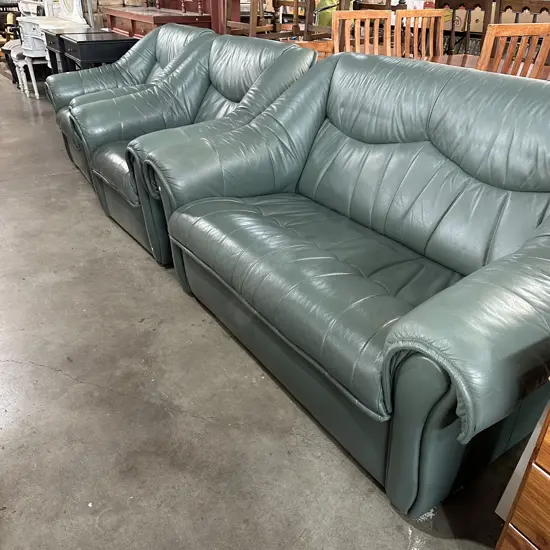 3pc leather lounge suite