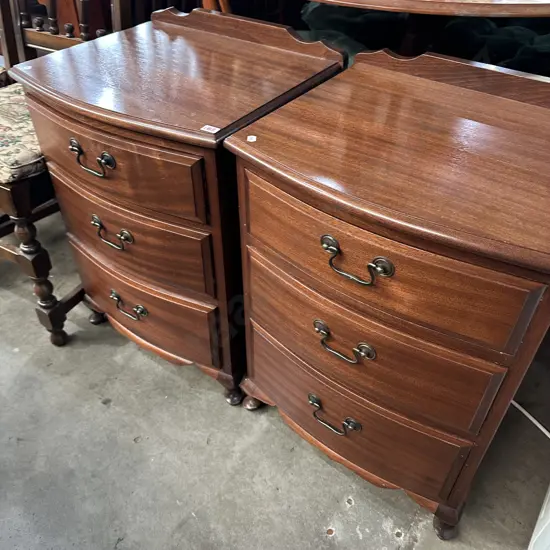 Pr solid bedside drawers