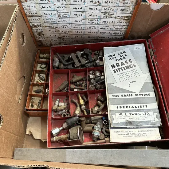 2 tins Brass fittings