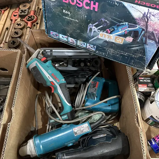 Dremel, battery garden saw, side drill, plus asst power tools