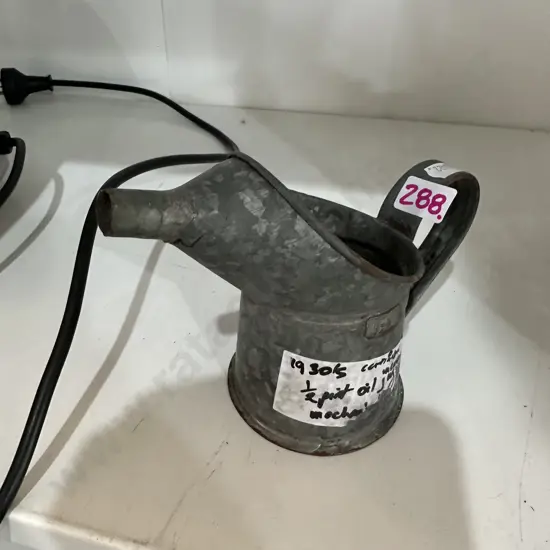 vintage oil can