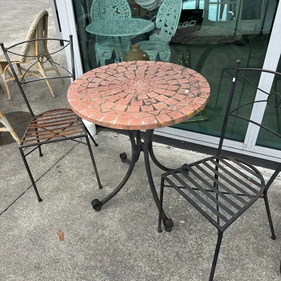 Terracotta mosaic garden suite