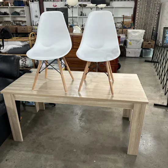 Table and 2 chairs
