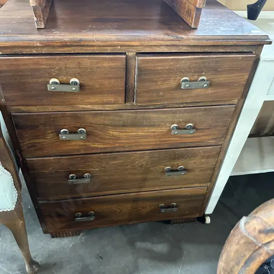 Chest drawers