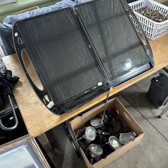 Portable Solar panel plus box floodlights