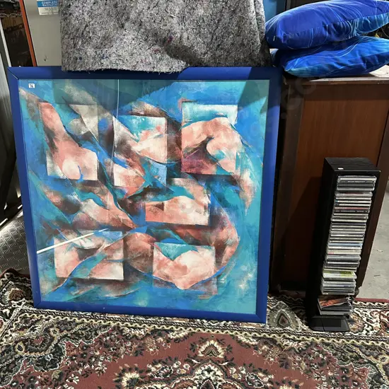 Pictures, CDs and cushions