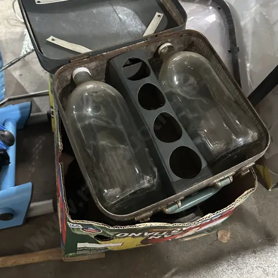 Bowls sets and flagon case