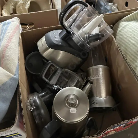 Kitchen whiz, bullet etc