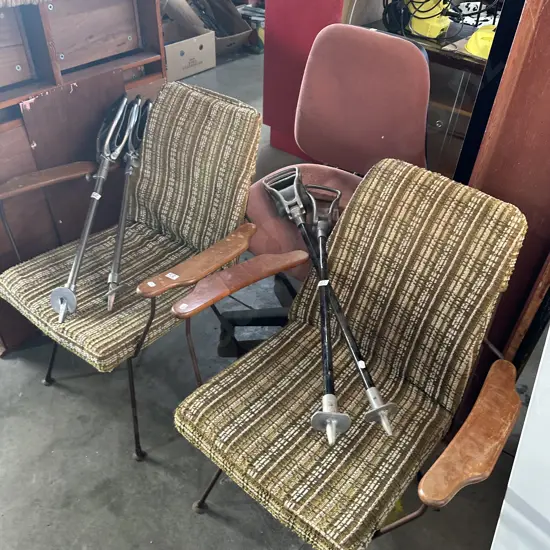 Pr 60s chairs plus office chair