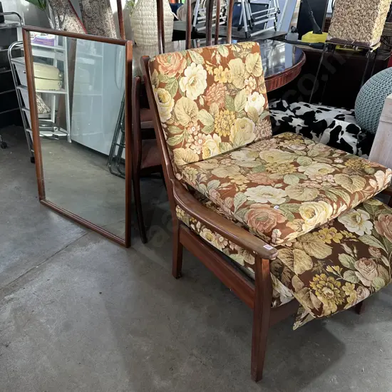 60s chair & mirror