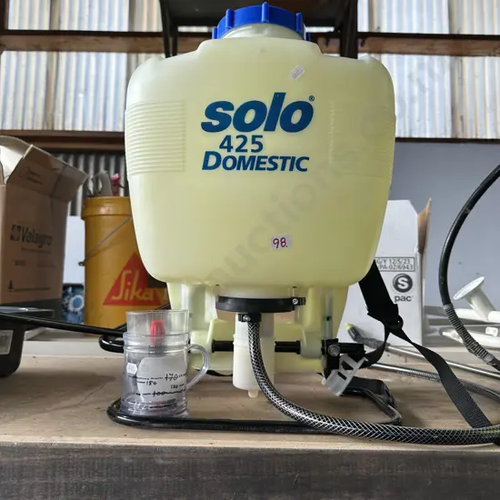 Solo sprayer