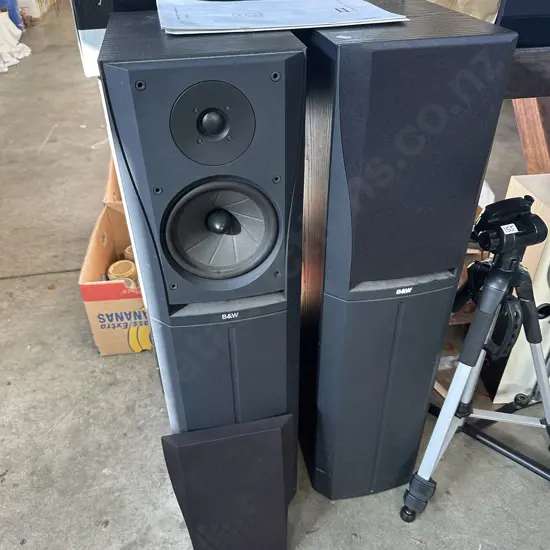 Pr of B&W floor speakers