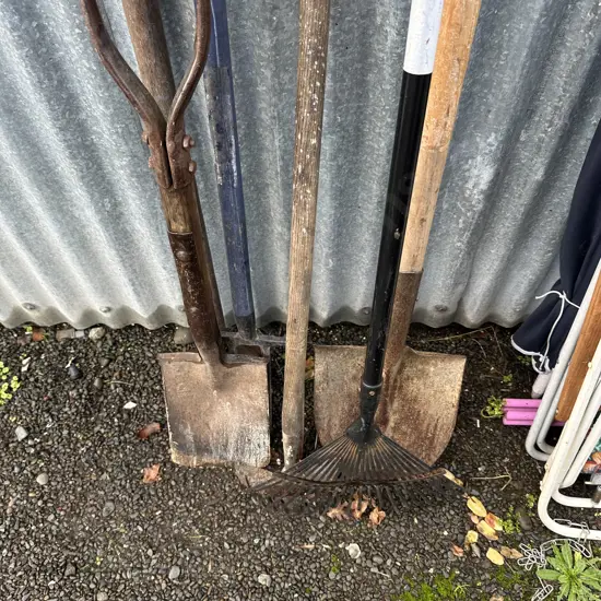 garden tools